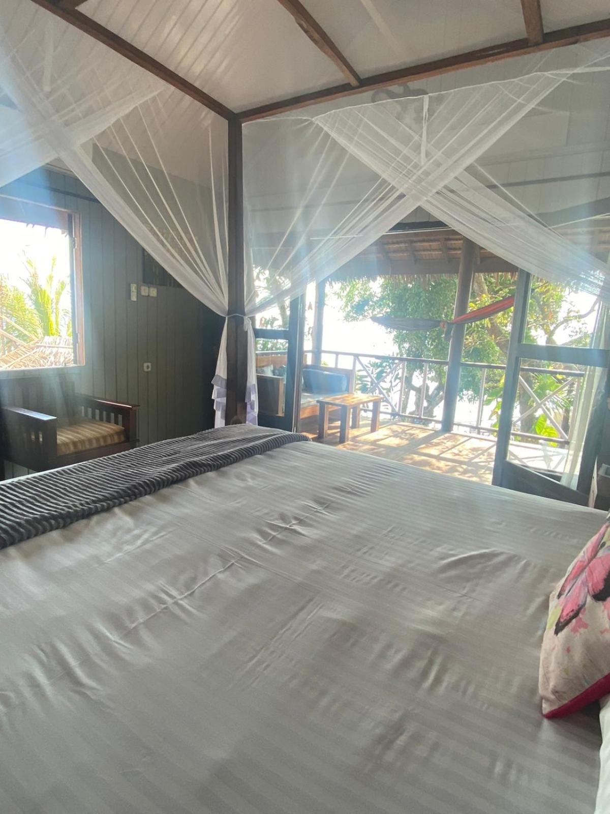 Nini'S Beach Bungalows Bira Camera foto